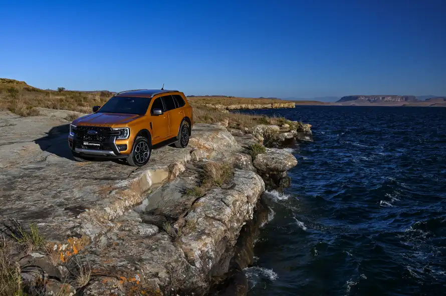 Ford Ford Everest 2.0L BIT XLT 4X2 10AT Variant Image