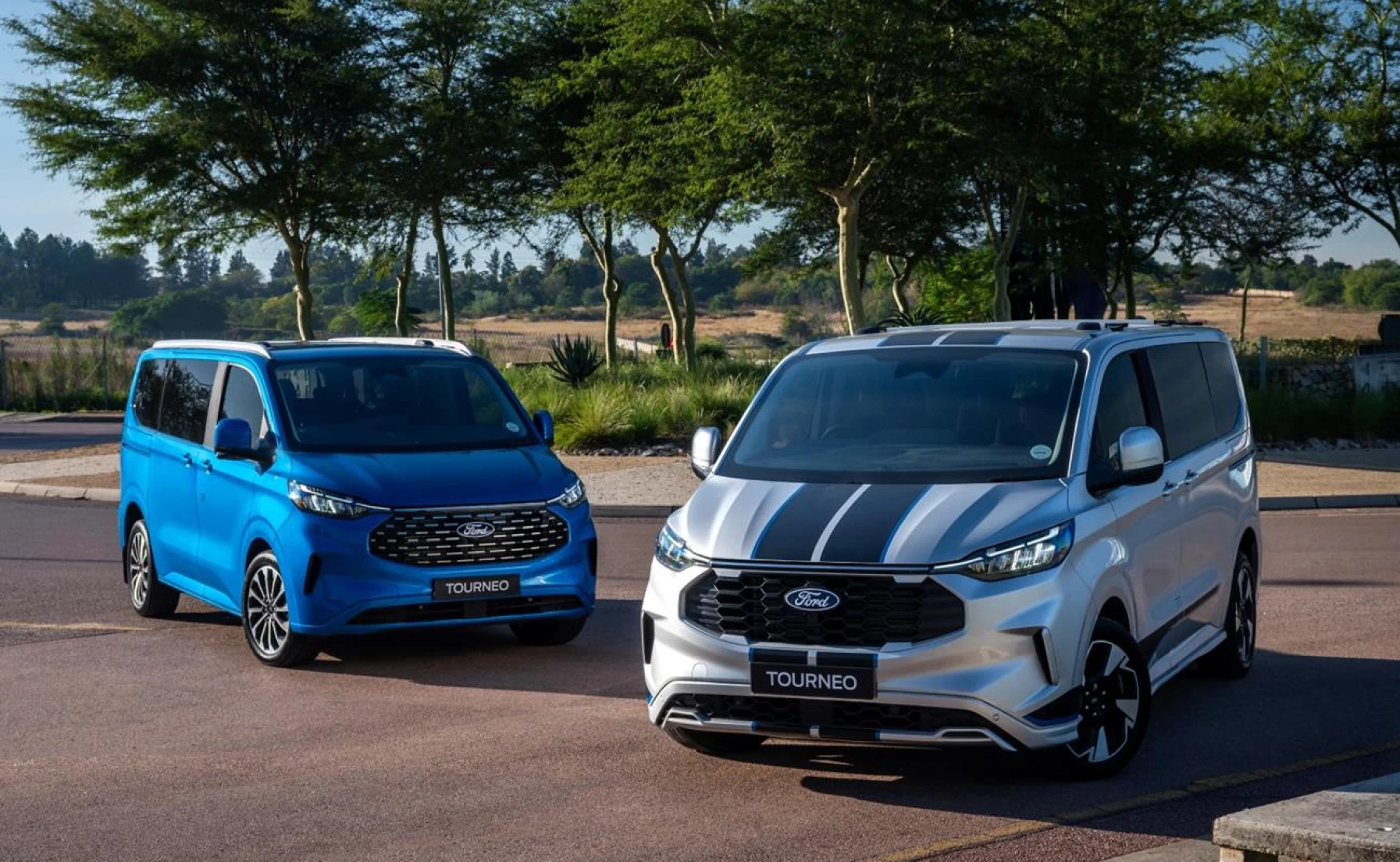 Ford Ford Tourneo Custom 2.0SiT Titanium X 8AT Variant Image