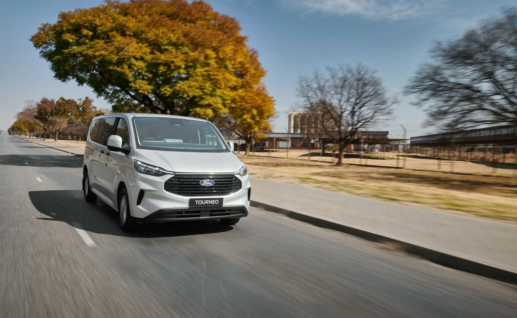 Ford Ford Tourneo Custom 2.0SiT Titanium X 8AT Variant Image