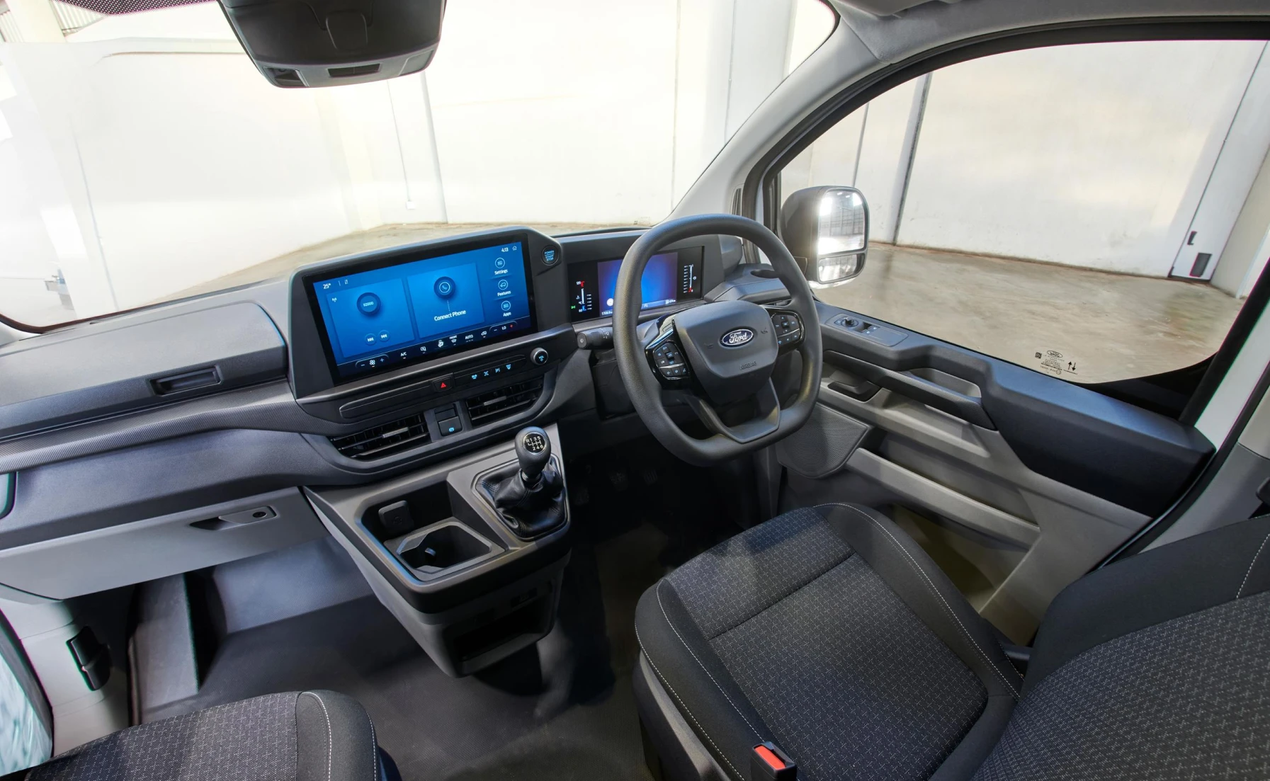 Ford Ford Transit Custom 2.0SiT Sport Panel Van 8AT Variant Image